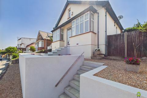 Lower Road, Belvedere, Kent, DA17 3 bed detached house for sale