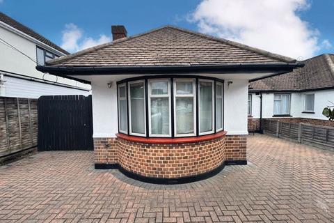 Carlingford Drive, Westcliff
