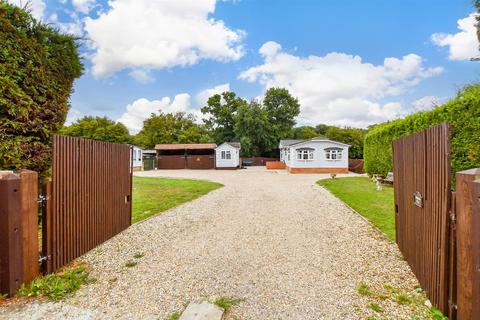 Pickhurst Lane, Pulborough, West Sussex 4 bed mobile home for sale
