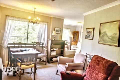 Lower Warberry Road, Torquay 2 bed apartment for sale