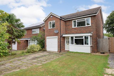 Brambling Road, Horsham 4 bed detached house for sale