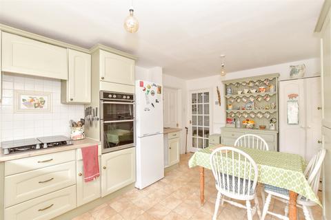 St. James Close, Waterlooville PO8 3 bed detached bungalow for sale