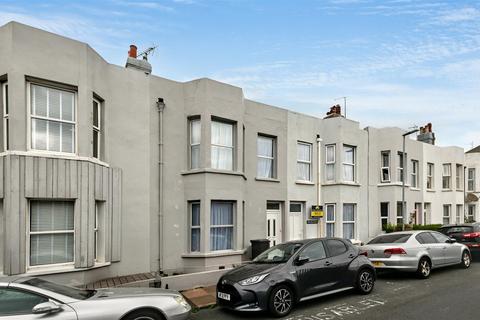Cambridge Road, Eastbourne 5 bed terraced house for sale