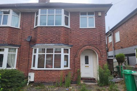 Plantation Side, Nottinghamshire NG7 3 bed semi