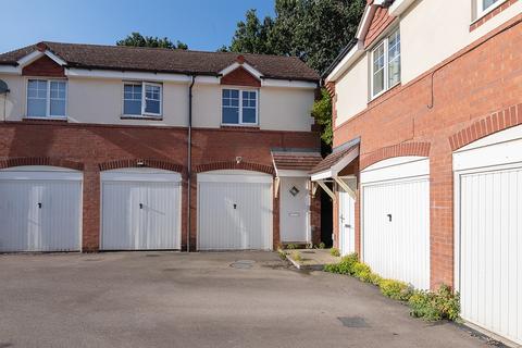 Hidcote Close, Rugby CV22 2 bed flat for sale