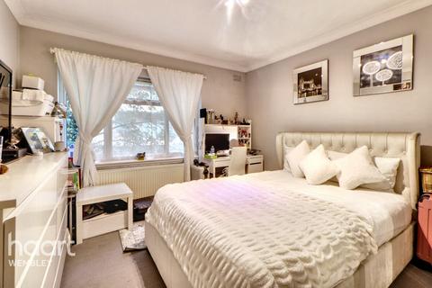 Wembley Park 2 bed flat for sale