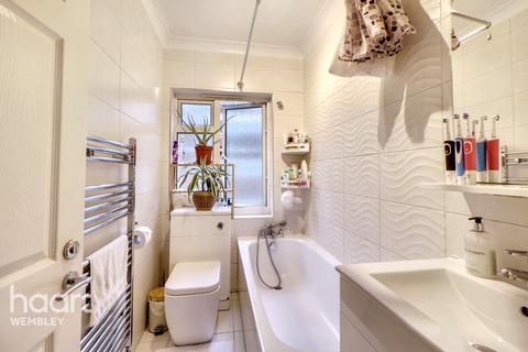 Wembley Park 2 bed flat for sale