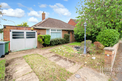Barkers Lane, Norwich, Norfolk 2 bed bungalow for sale