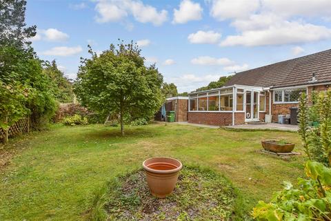 Cayser Drive, Kingswood, Maidstone, Kent 3 bed semi
