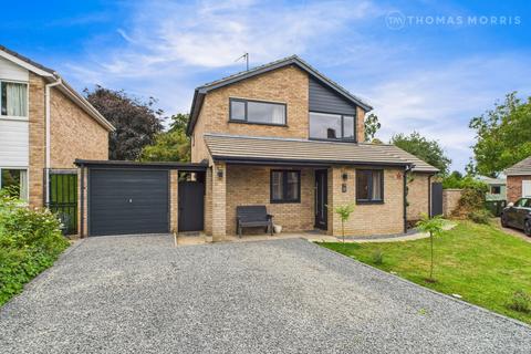 Westbrook, Huntingdon PE28 4 bed detached house for sale