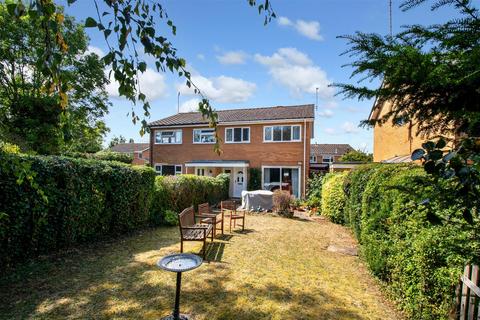 Cobb Hall Road, Newton Longville 3 bed house for sale