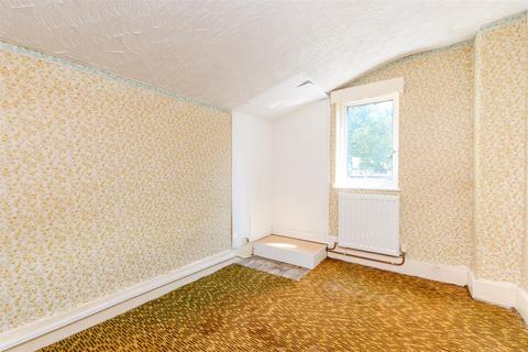 Gardiner Street, Gillingham, Kent 3 bed terraced house for sale
