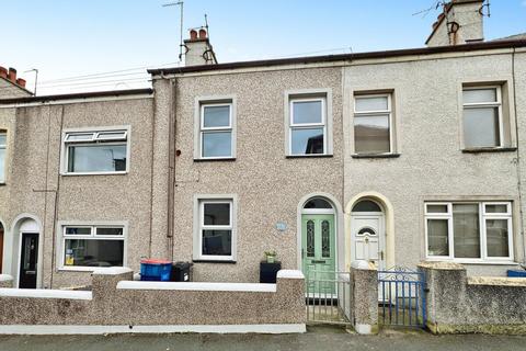 Station Street, Holyhead, LL65 2 bed terraced house for sale