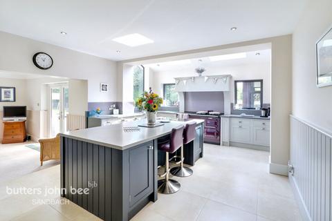 Booth Lane, Sandbach 4 bed detached house for sale