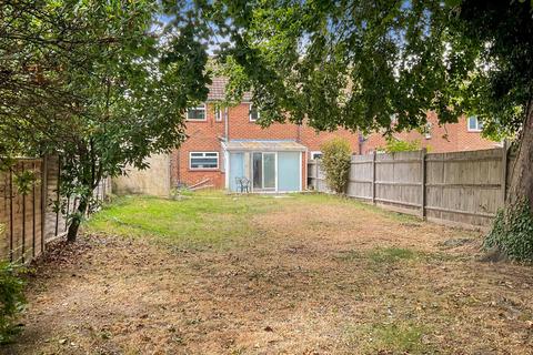 Bridge Road, Erith, Kent 3 bed semi