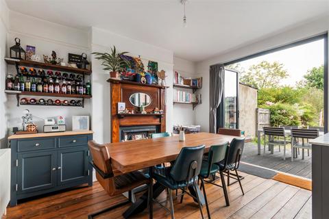 Seaforth Avenue, Motspur Park KT3 3 bed detached house for sale