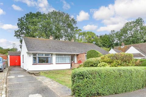 Neal Road, Sevenoaks TN15 2 bed semi