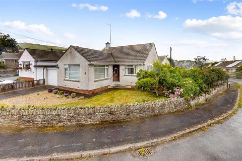 Willows Close, Frogmore 3 bed bungalow for sale