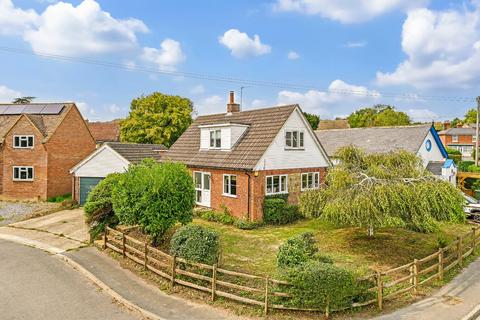 Marsh Road, Ruckinge, Ashford, Kent... 3 bed detached house for sale