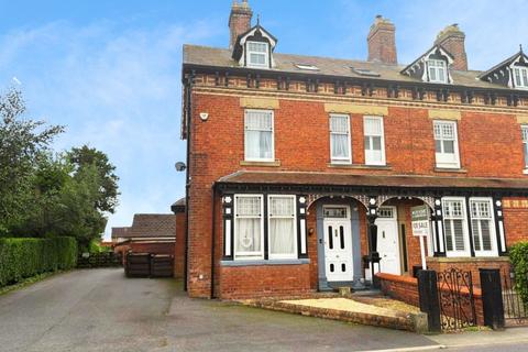 Stonefield Terrace, Garstang 4 bed end of terrace house for sale