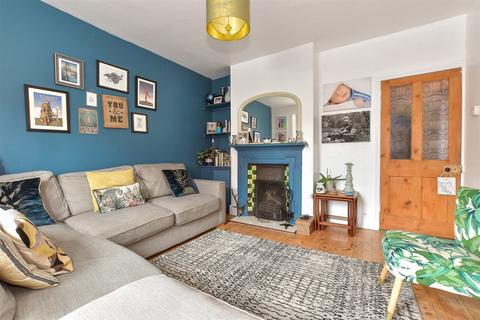Grange Road, East Cowes, Isle of Wight 2 bed end of terrace house for sale
