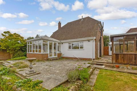 Knockwood Road, Tenterden, Kent 2 bed detached house for sale