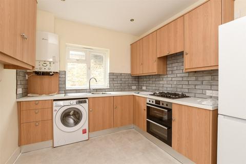Burgess Road, Sutton, Surrey 2 bed maisonette for sale