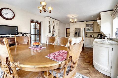 Ilkeston Road, Heanor 5 bed detached house for sale