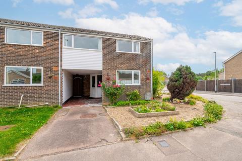 Saffron Square, Pakefield 2 bed end of terrace house for sale