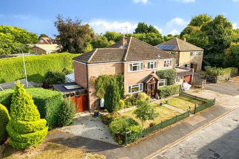 Ashley Green,  Buckinghamshire,  HP5 5 bed detached house for sale