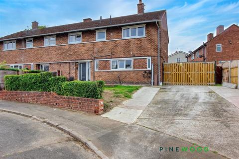 Central Walk, Chesterfield S43 5 bed semi