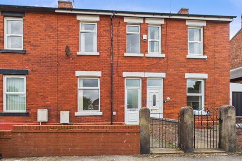 Queen Street, Ormskirk, L39 4RR 3 bed terraced house for sale