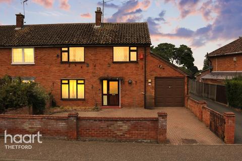 Fulmerston Road, Thetford 3 bed semi