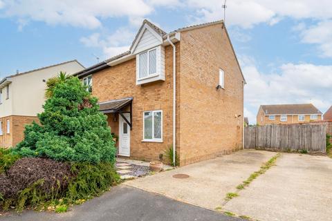 Malin Court, Caister
