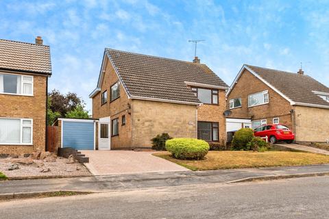 Pryor Road, Loughborough LE12 4 bed detached house for sale