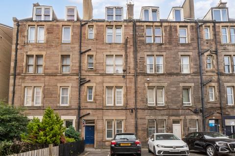 4F2, 33 Gardner's Crescent... 2 bed flat for sale