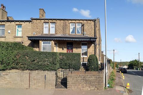 214 Halifax Road, Huddersfield 4 bed end of terrace house for sale