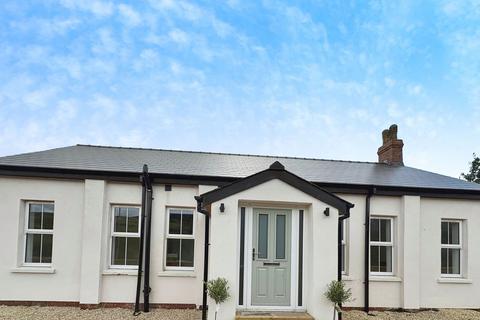 Varteg Row, Port Talbot SA13 2 bed detached house for sale