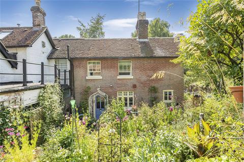 Lower Street, Fittleworth... 3 bed semi