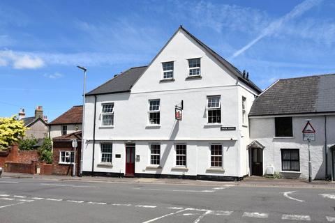 South Street, Wellington, Somerset, TA21 1 bed apartment for sale