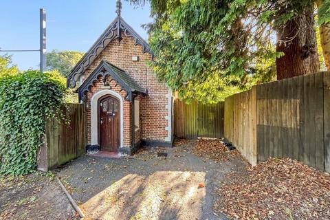 Croydon CR0 2 bed bungalow for sale