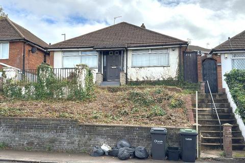 Round Green, Luton LU2 3 bed detached bungalow for sale