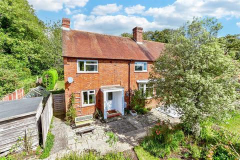 Canada Road, Arundel, West Sussex 2 bed end of terrace house for sale