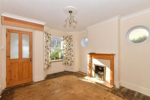 Alexandra Road, Uckfield, East Sussex 2 bed end of terrace house for sale