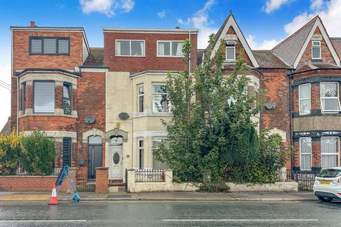 Hook Road, Goole DN14 4 bed terraced house for sale