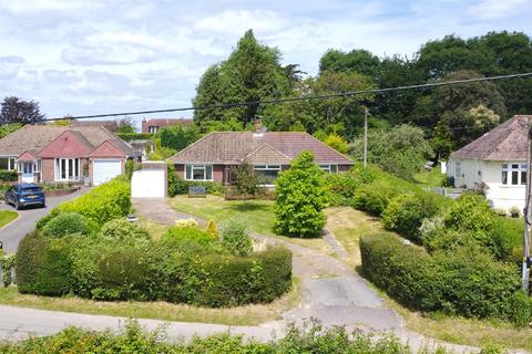 New Road, Mill Corner, Northiam 3 bed detached bungalow for sale