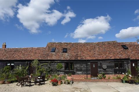 Thame Road, Piddington, Oxfordshire. 3 bed equestrian property for sale