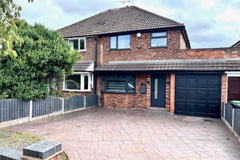 Wilderness Lane, Great Barr... 3 bed semi