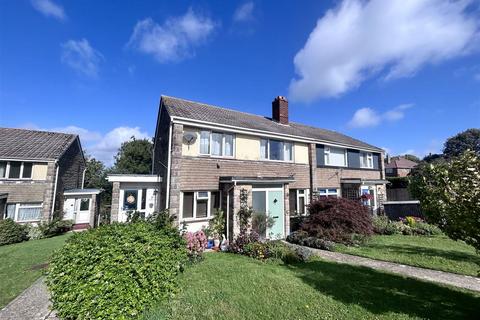 Greenlands Road, East Cowes 2 bed maisonette for sale