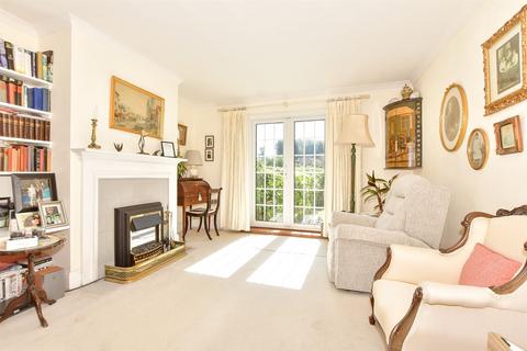 Grange Road, Saltwood, Hythe, Kent 3 bed semi